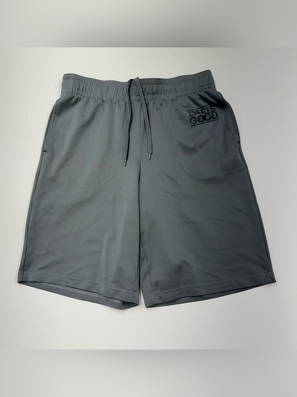 Life Is Good Crusher Shorts Gray Mens Large Drawstring Pockets Active Training